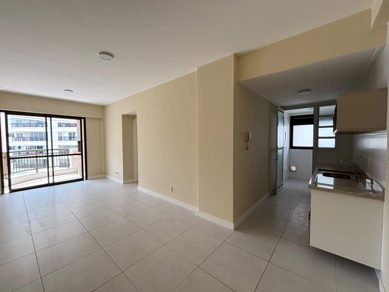 Apartamento para aluguel no Itacorubi: 