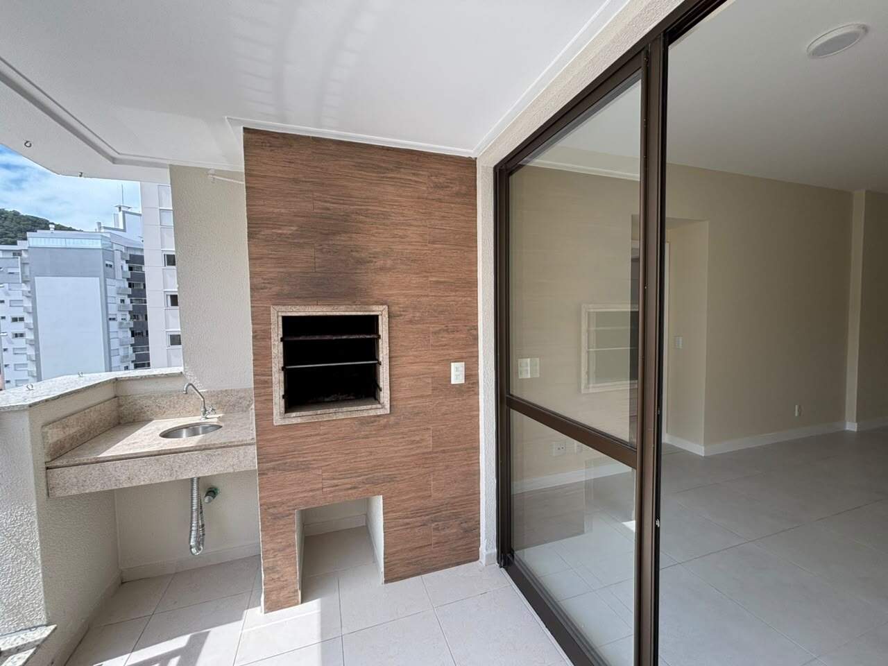 Apartamento para aluguel no Itacorubi: 