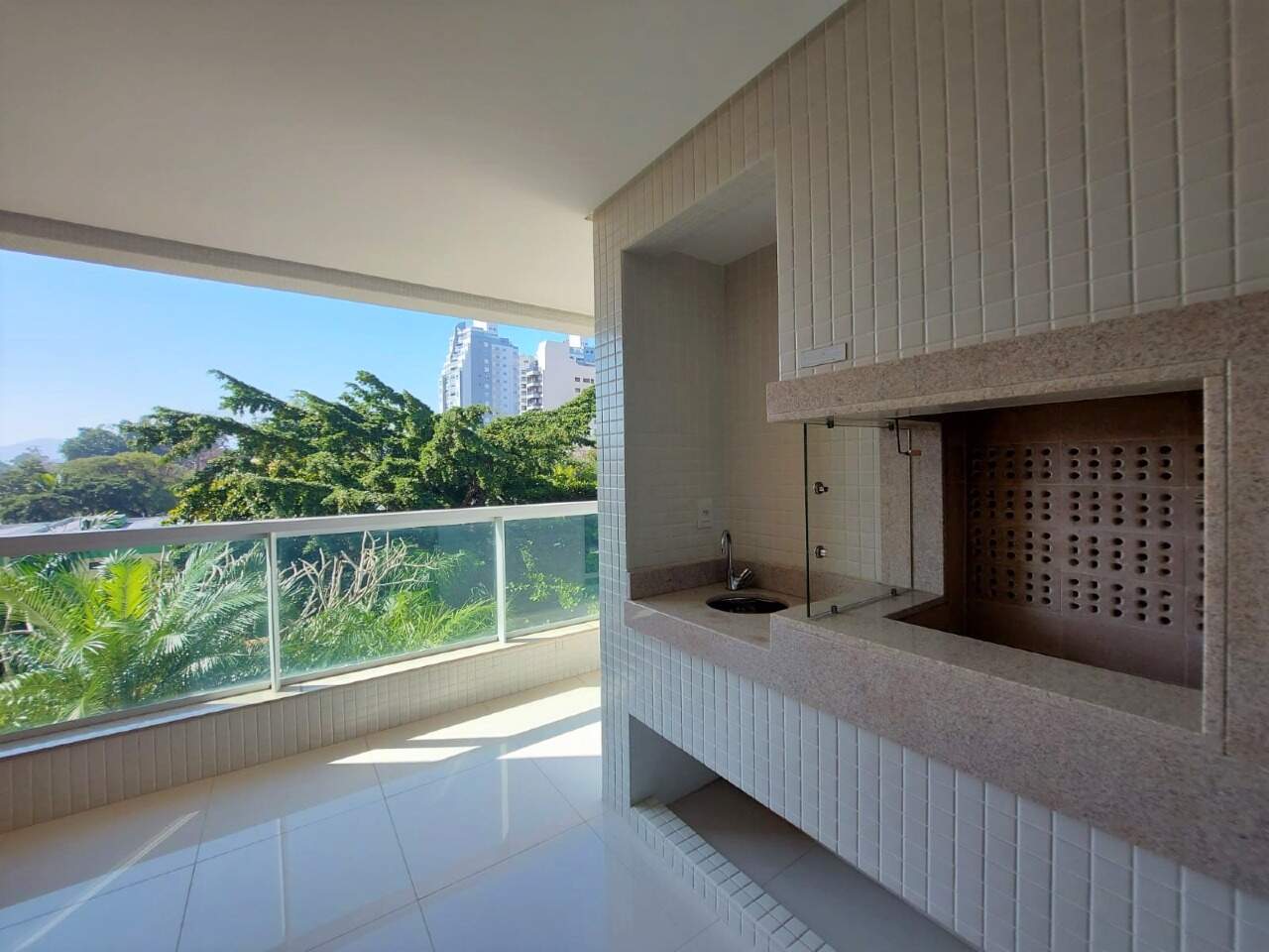 Apartamento para aluguel no Agronomica: 