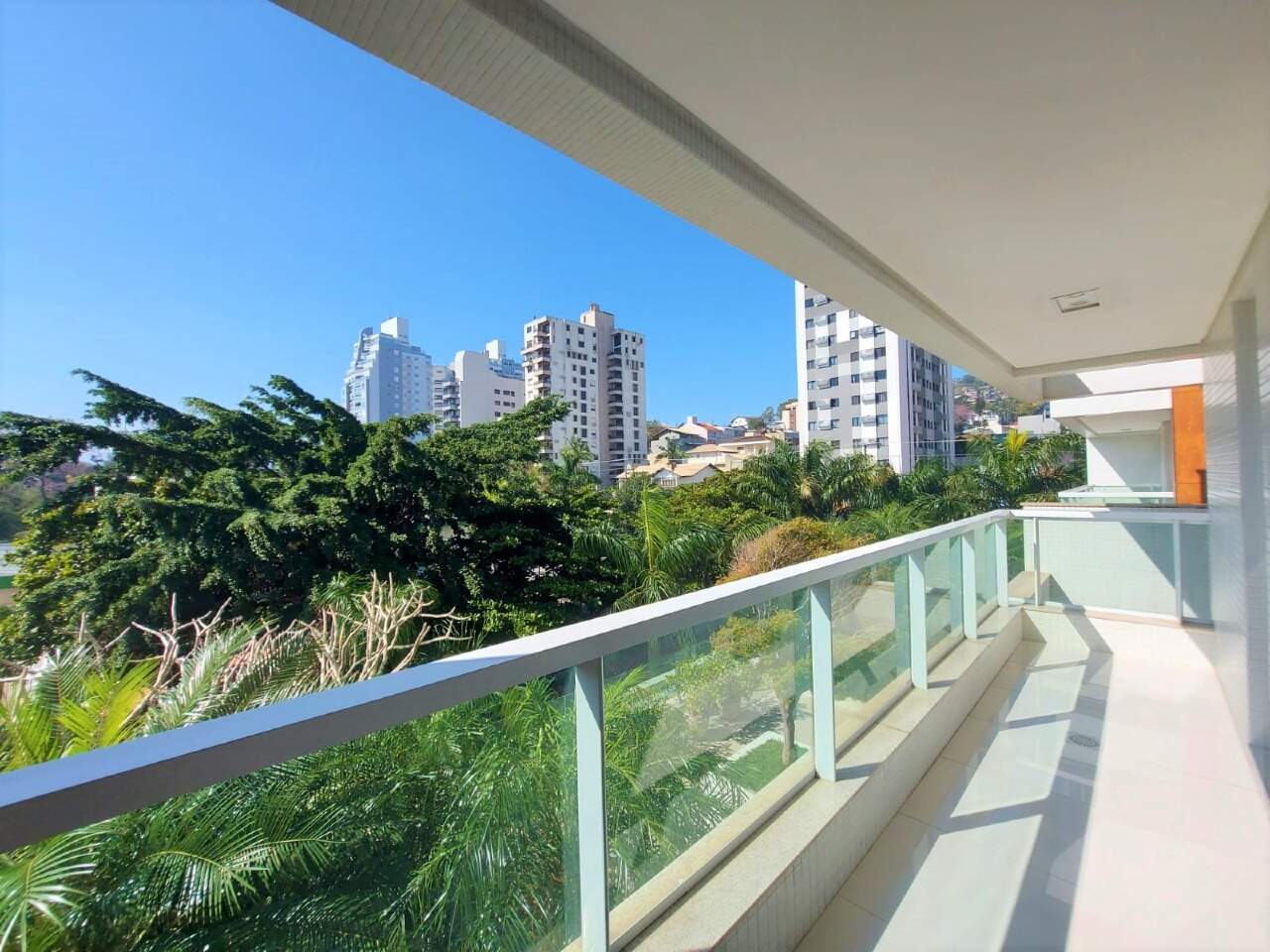 Apartamento para aluguel no Agronomica: 