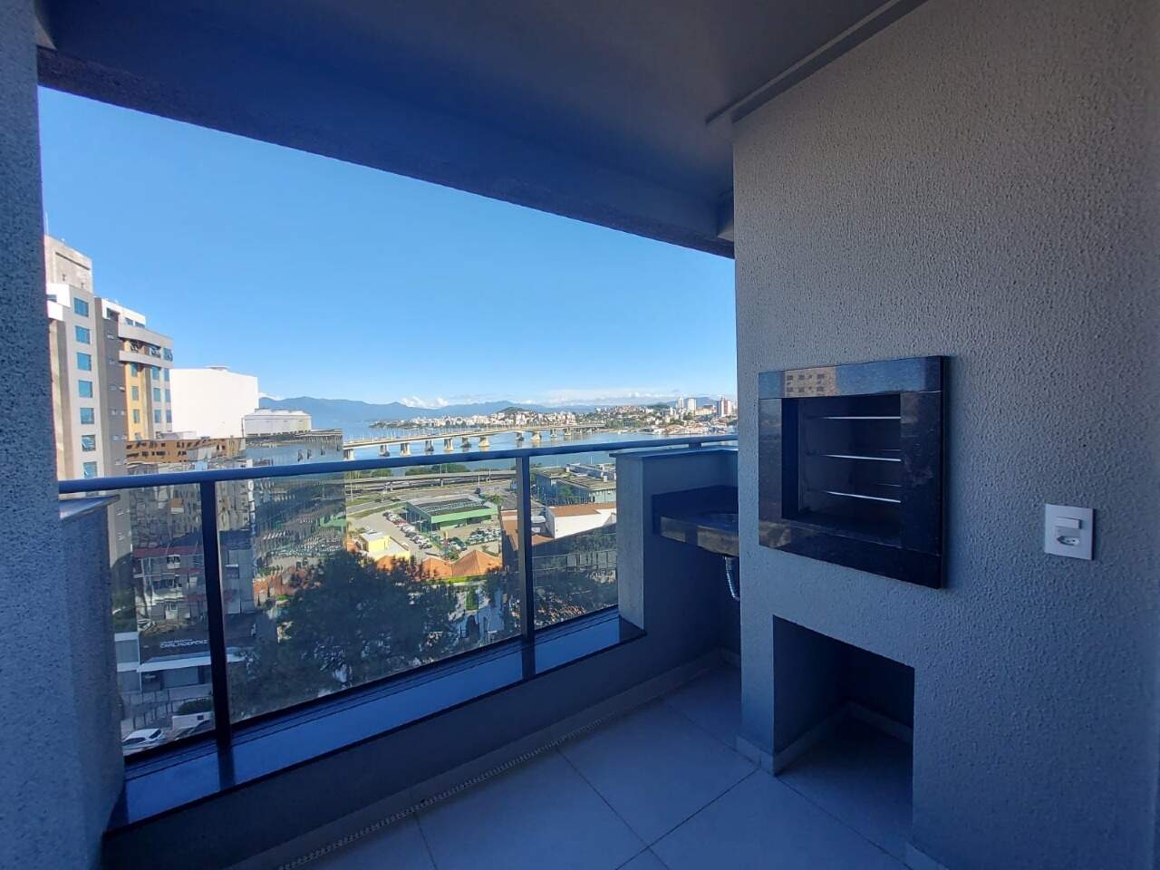 Apartamento para aluguel no Centro: 