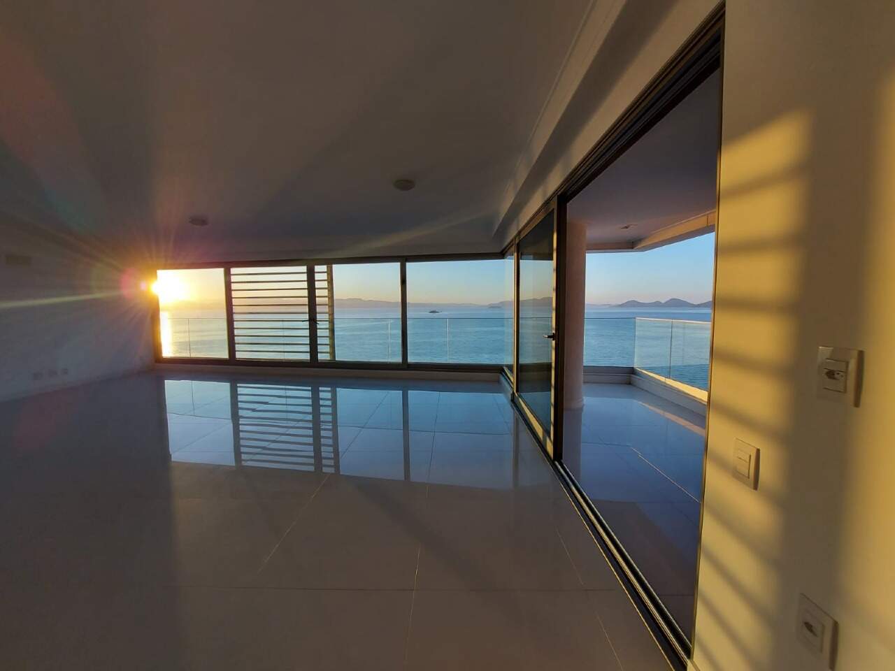Apartamento para aluguel no Agronomica: 