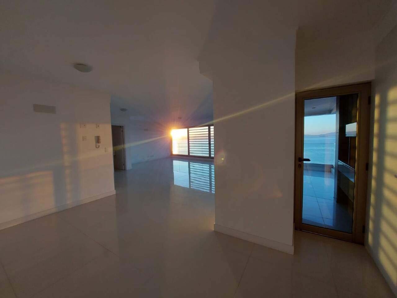 Apartamento para aluguel no Agronomica: 