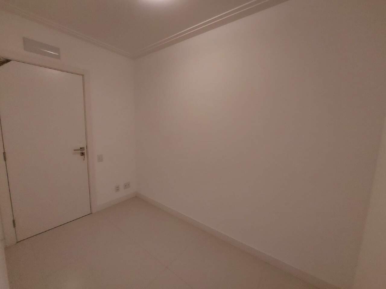 Apartamento para aluguel no Agronomica: 