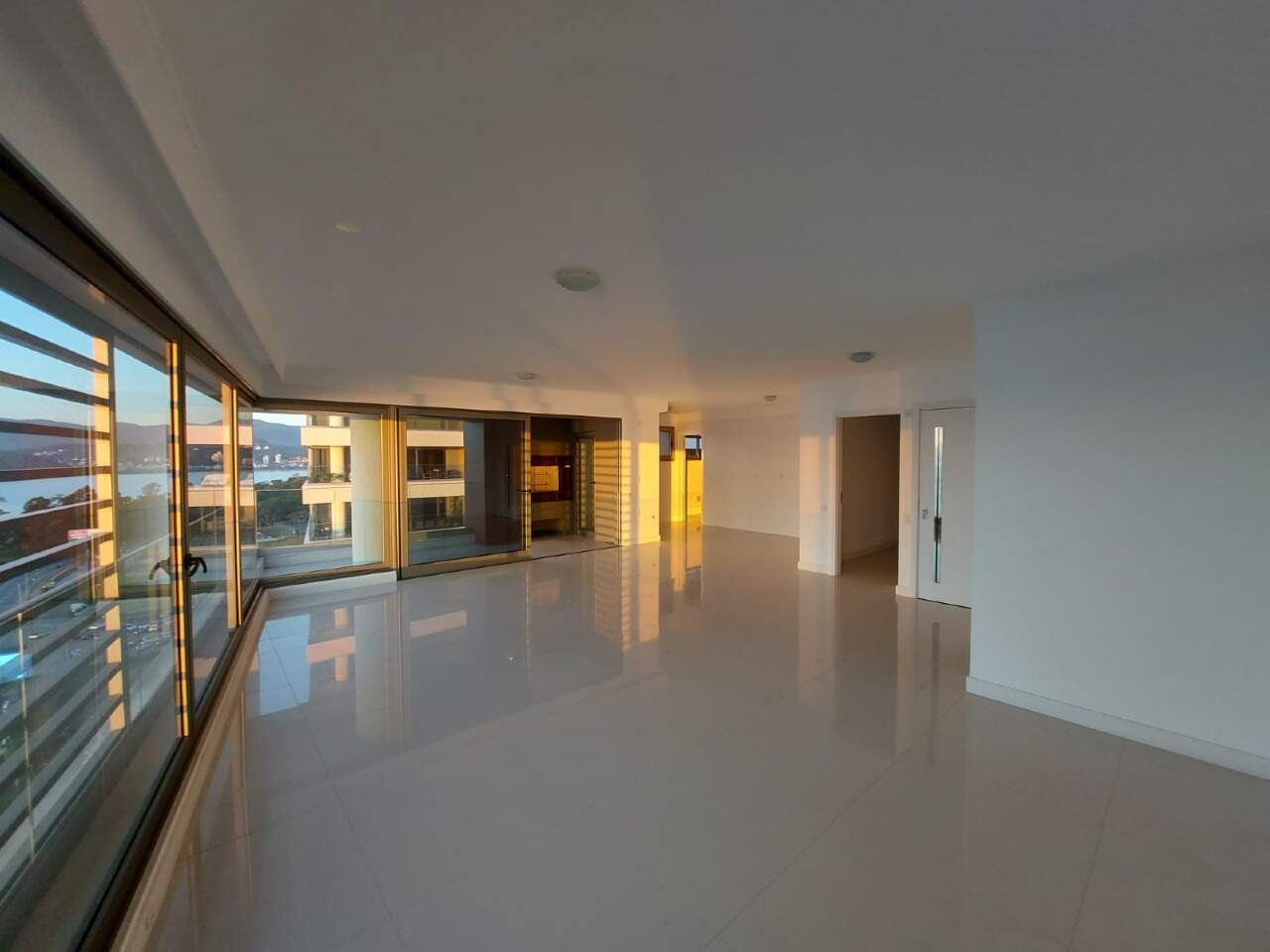 Apartamento para aluguel no Agronomica: 