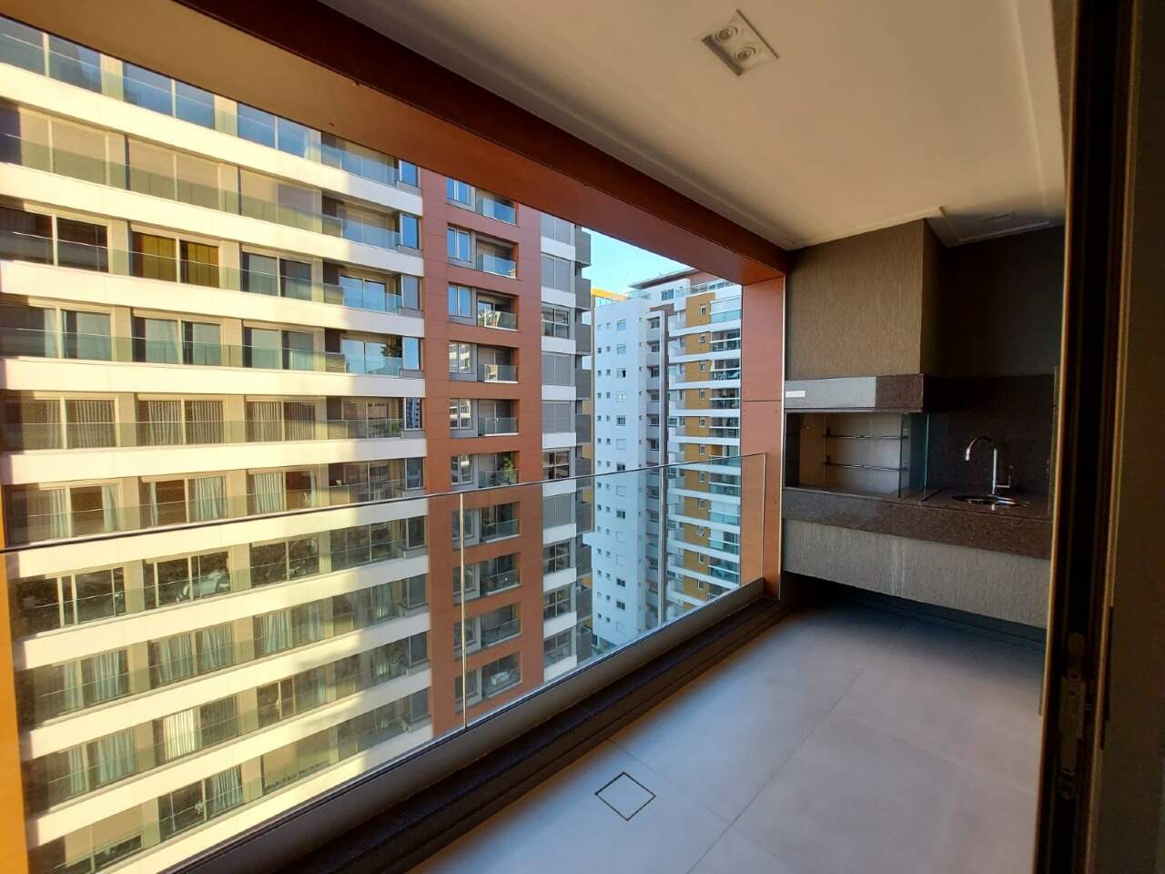 Apartamento para aluguel no Agronomica: 