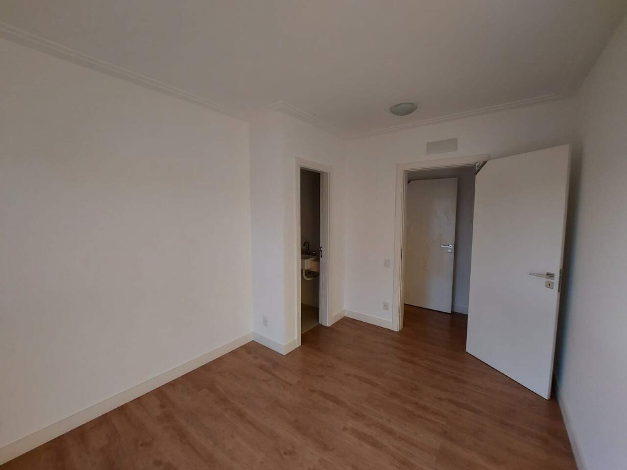 Apartamento para aluguel no Agronomica: 