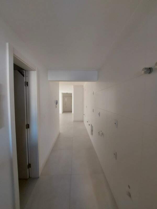 Apartamento para aluguel no Agronomica: 