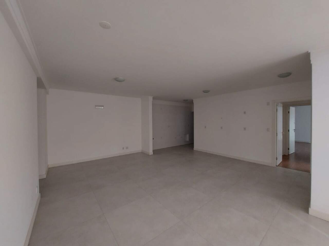 Apartamento para aluguel no Agronomica: 