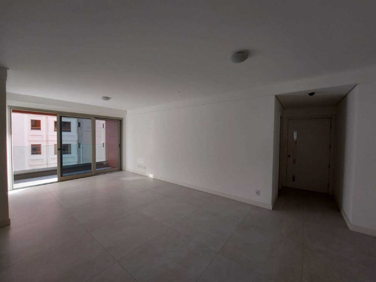 Apartamento para aluguel no Agronomica: 