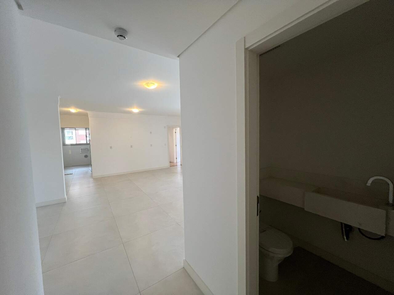 Apartamento para aluguel no Agronomica: 