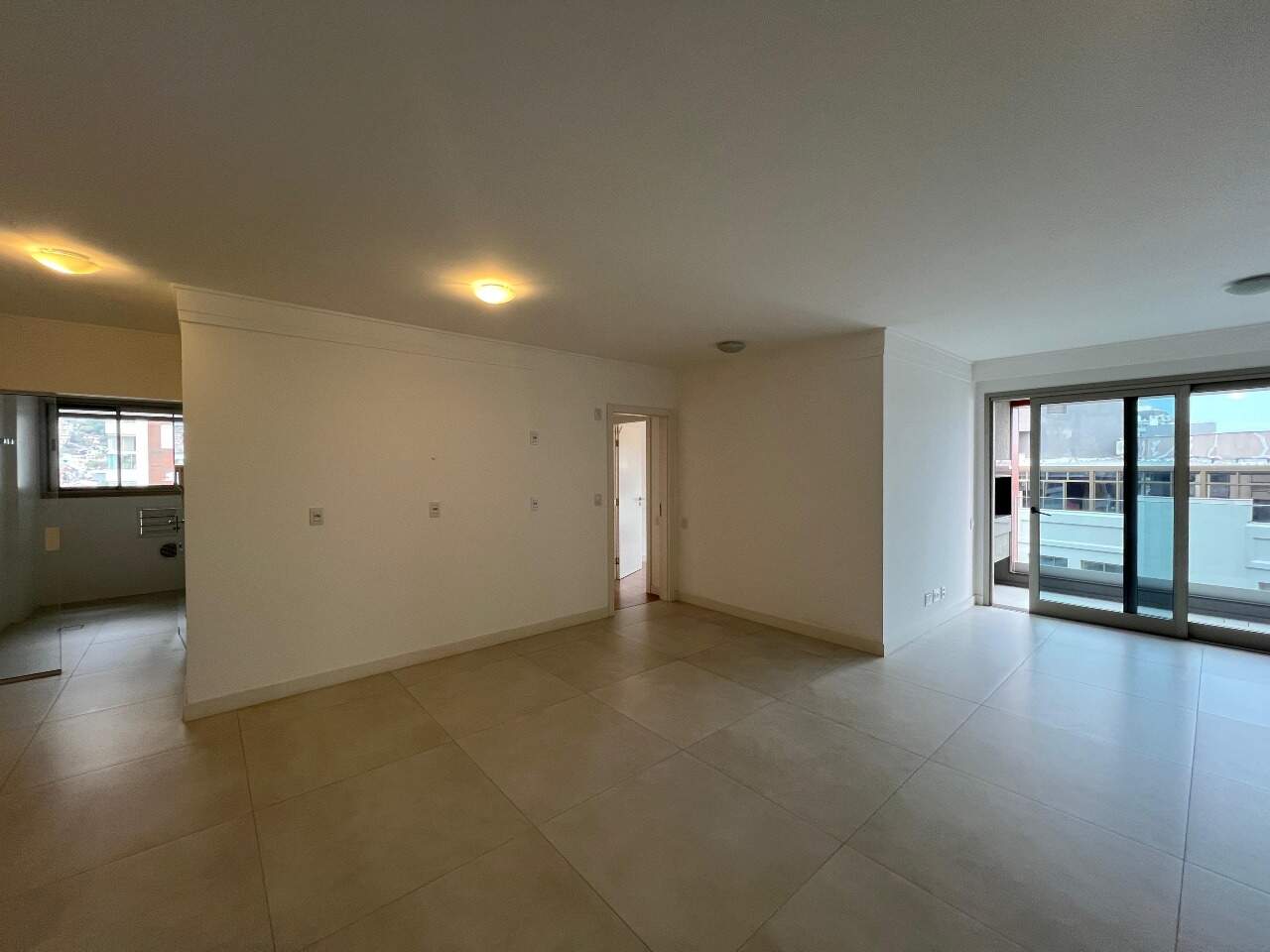 Apartamento para aluguel no Agronomica: 