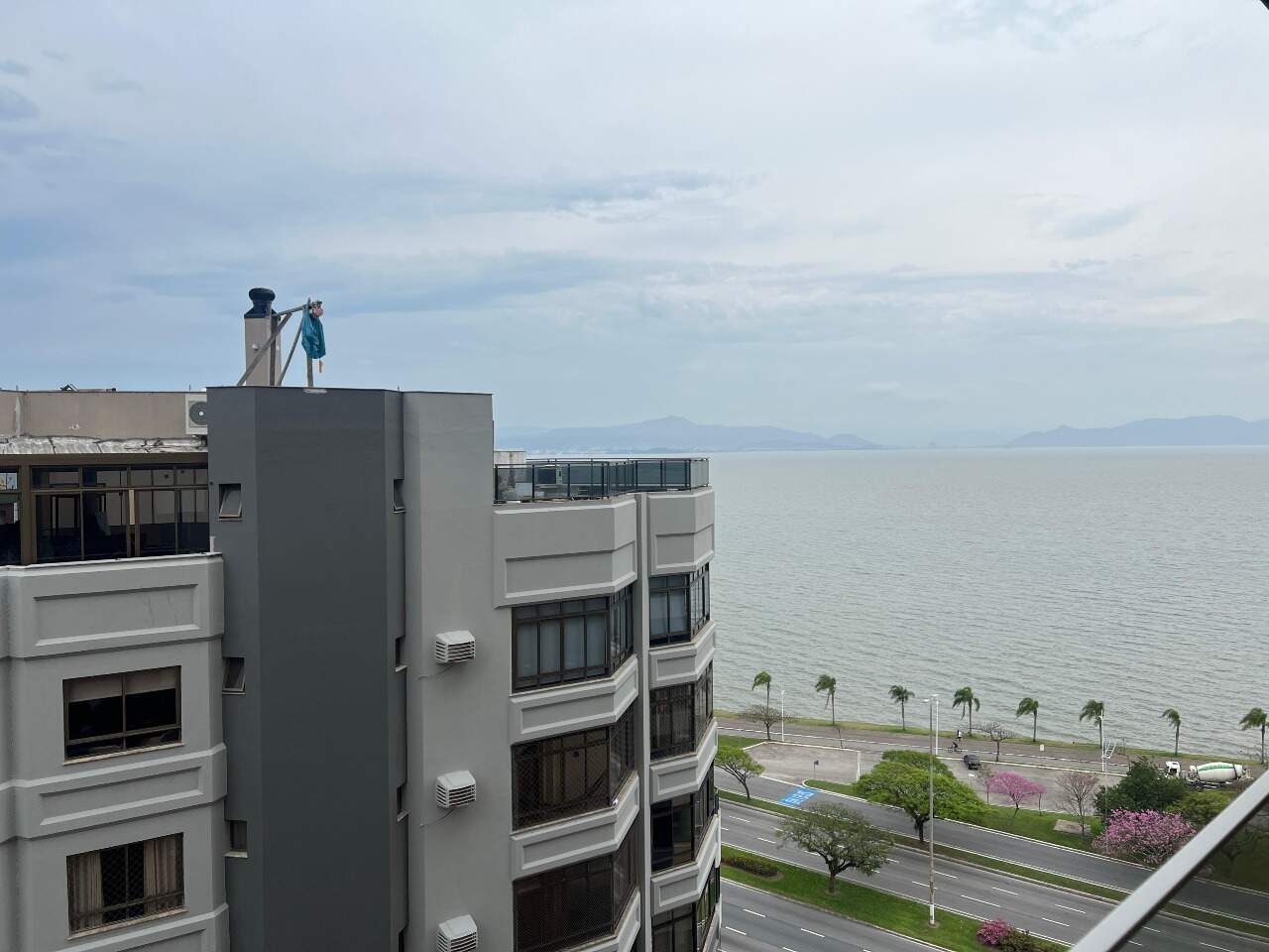 Apartamento para aluguel no Agronomica: 