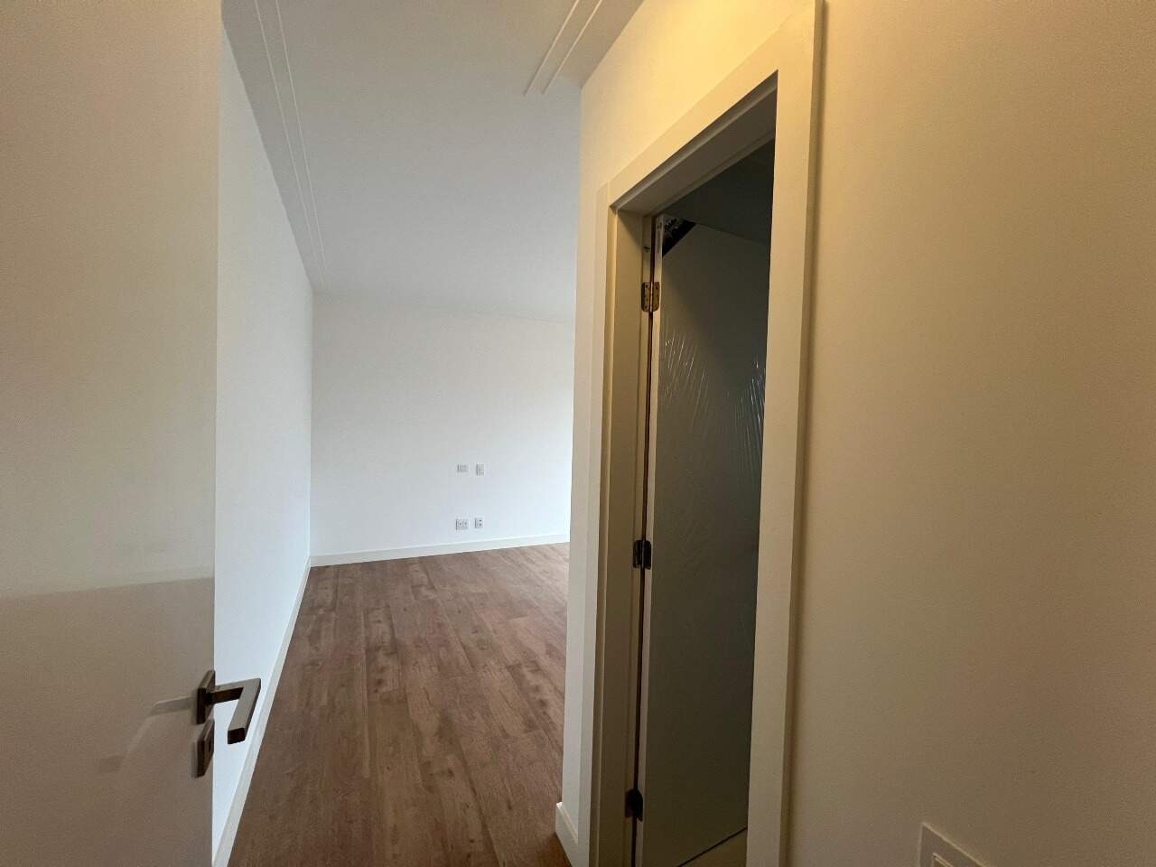 Apartamento para aluguel no Agronomica: 