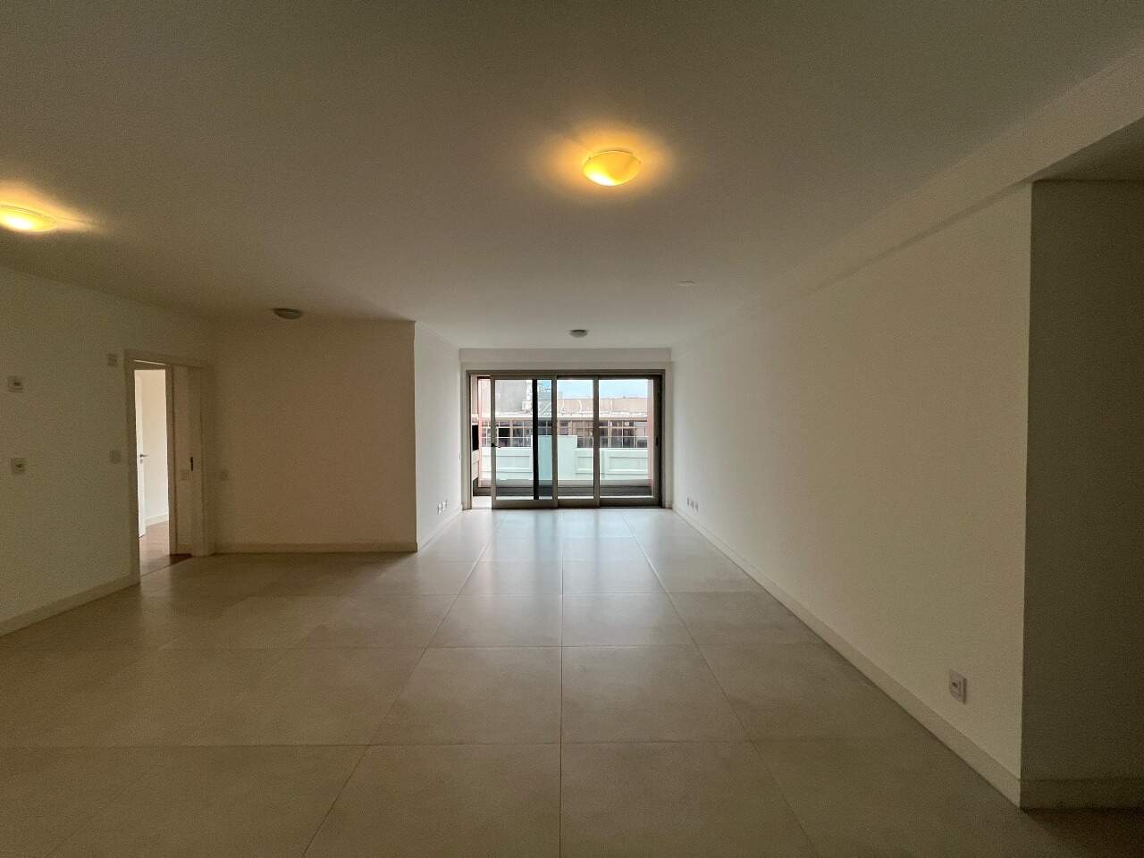 Apartamento para aluguel no Agronomica: 