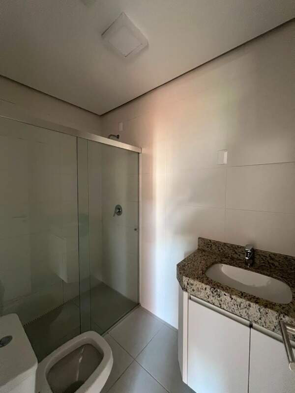 Apartamento para aluguel no Corrego Grande: