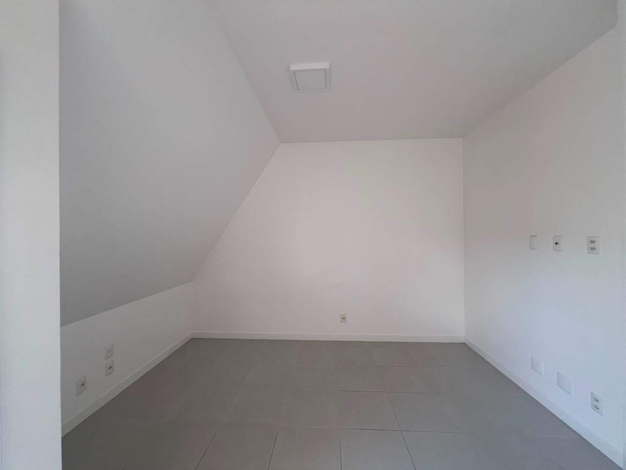 Apartamento para aluguel no Corrego Grande: