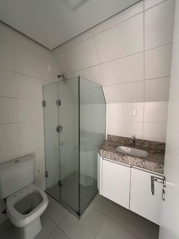 Apartamento para aluguel no Corrego Grande: