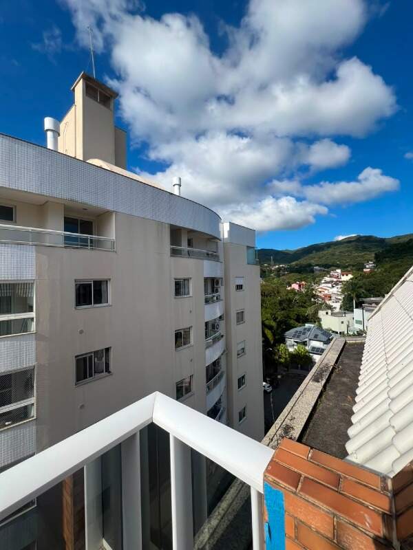 Apartamento para aluguel no Corrego Grande: