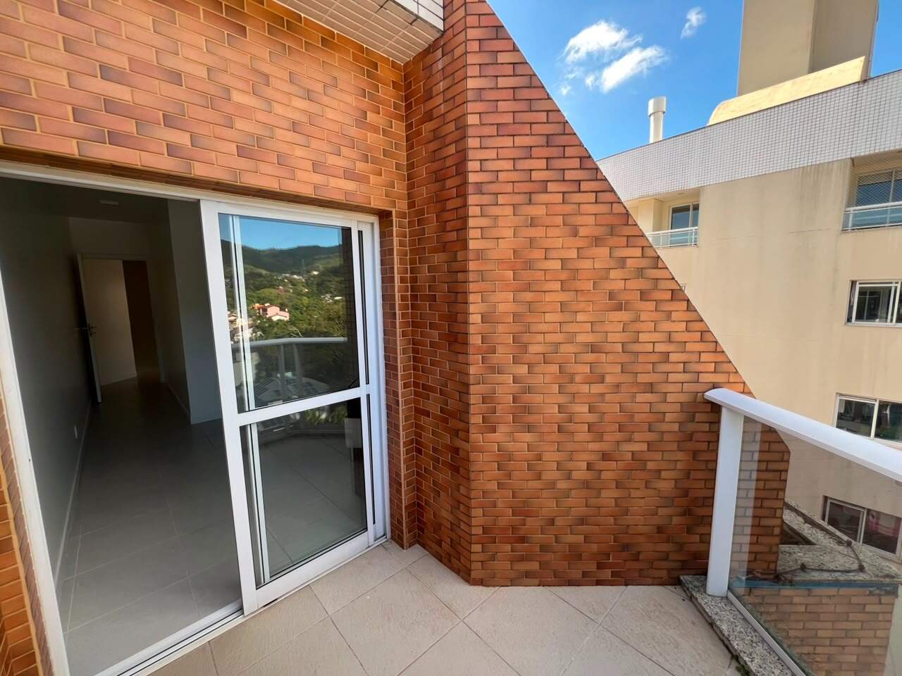 Apartamento para aluguel no Corrego Grande: