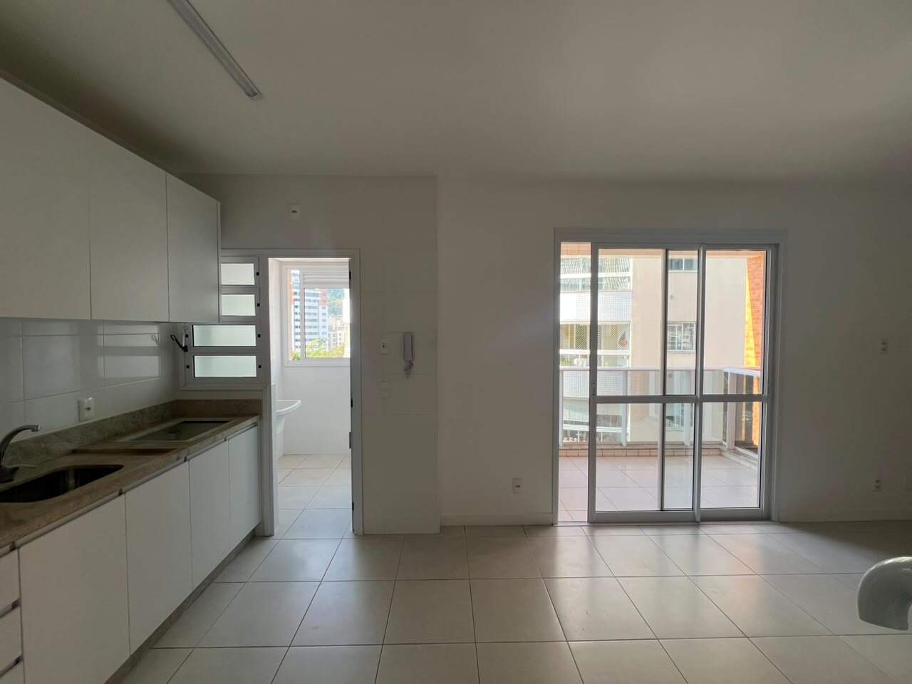 Apartamento para aluguel no Corrego Grande:
