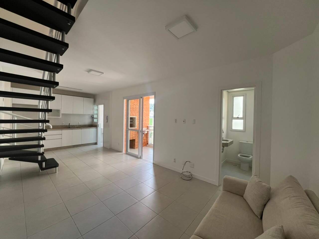 Apartamento para aluguel no Corrego Grande: 