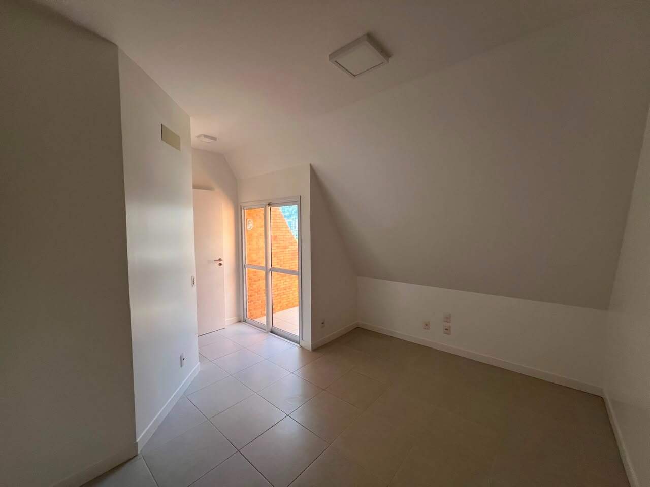 Apartamento para aluguel no Corrego Grande: