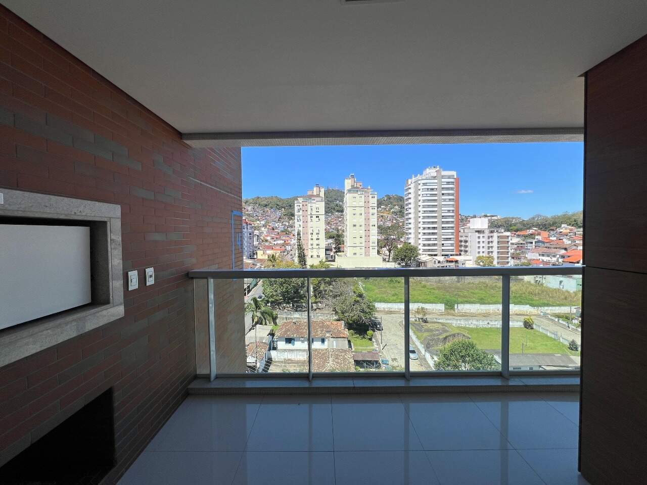 Apartamento para aluguel no Agronomica: 