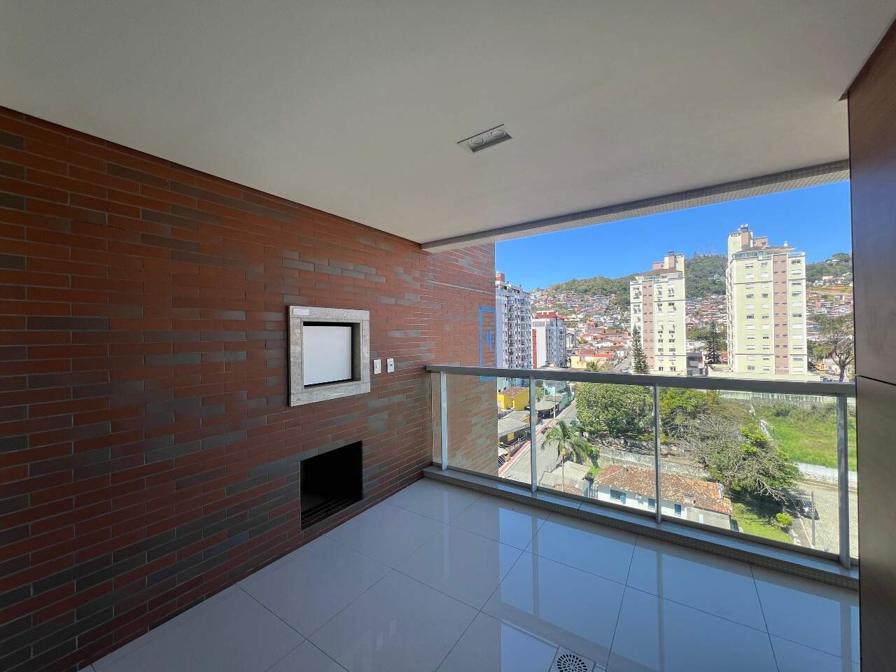 Apartamento para aluguel no Agronomica: 