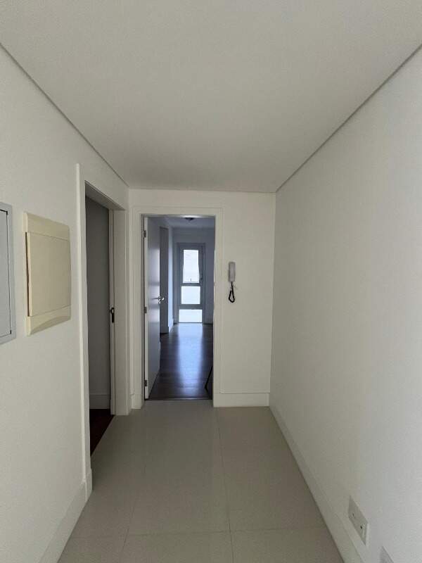 Apartamento para aluguel no Agronomica: 