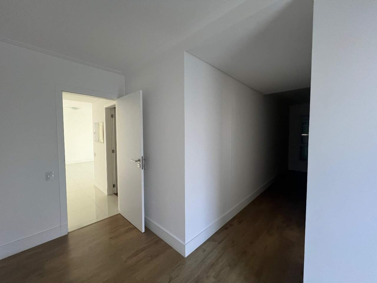 Apartamento para aluguel no Agronomica: 