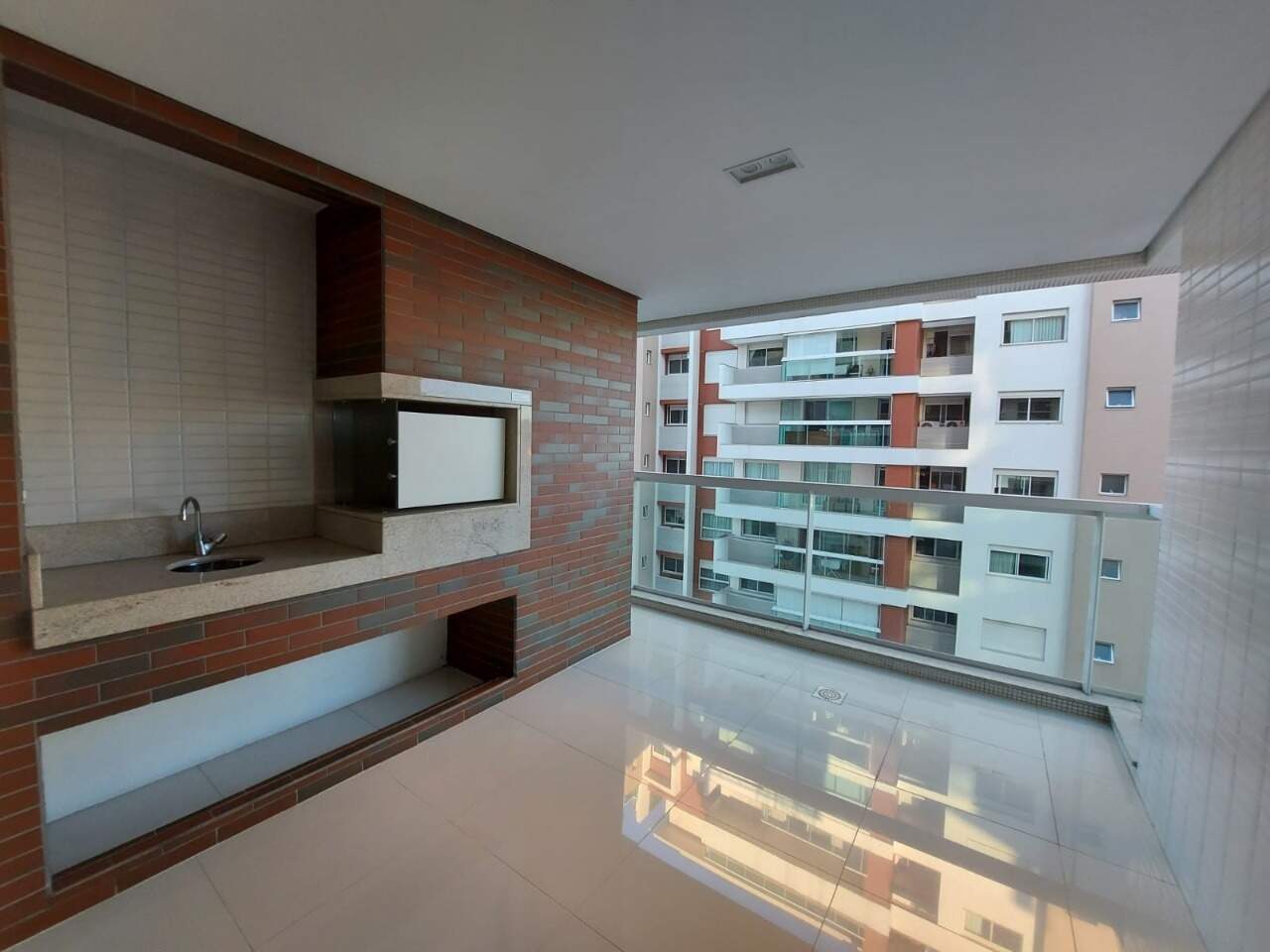 Apartamento para aluguel no Agronomica: 