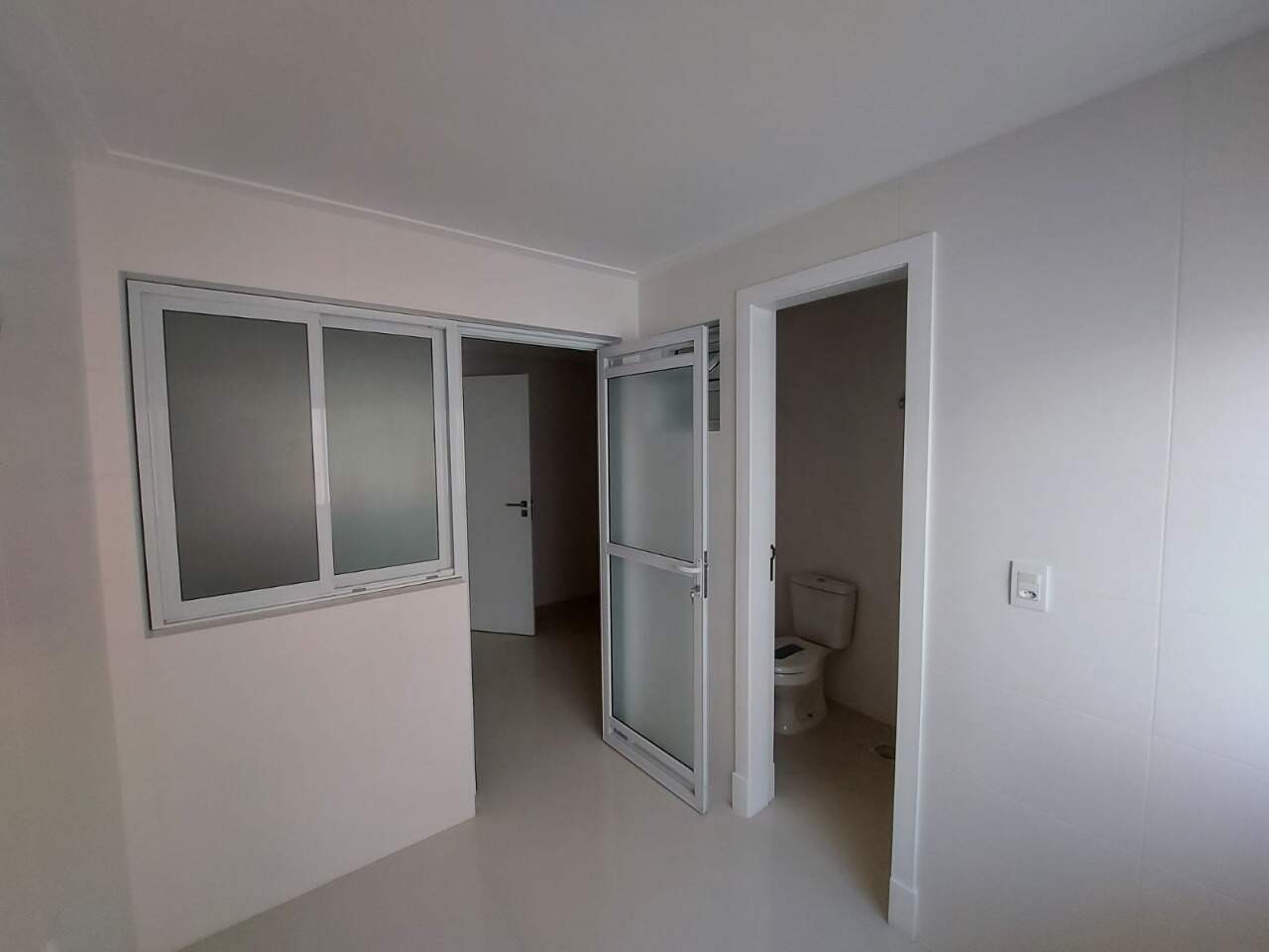 Apartamento para aluguel no Agronomica: 
