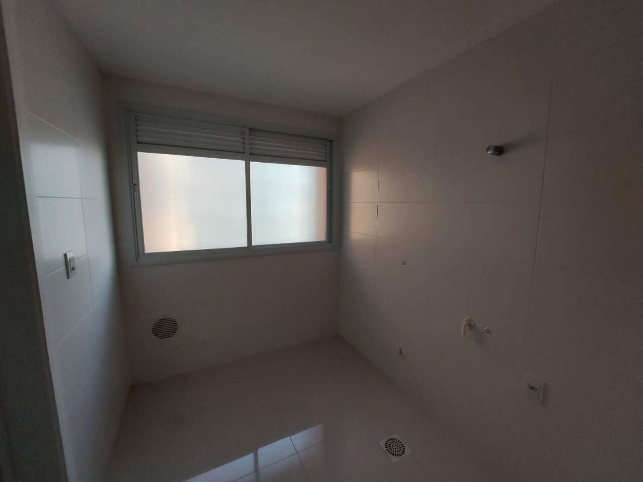 Apartamento para aluguel no Agronomica: 