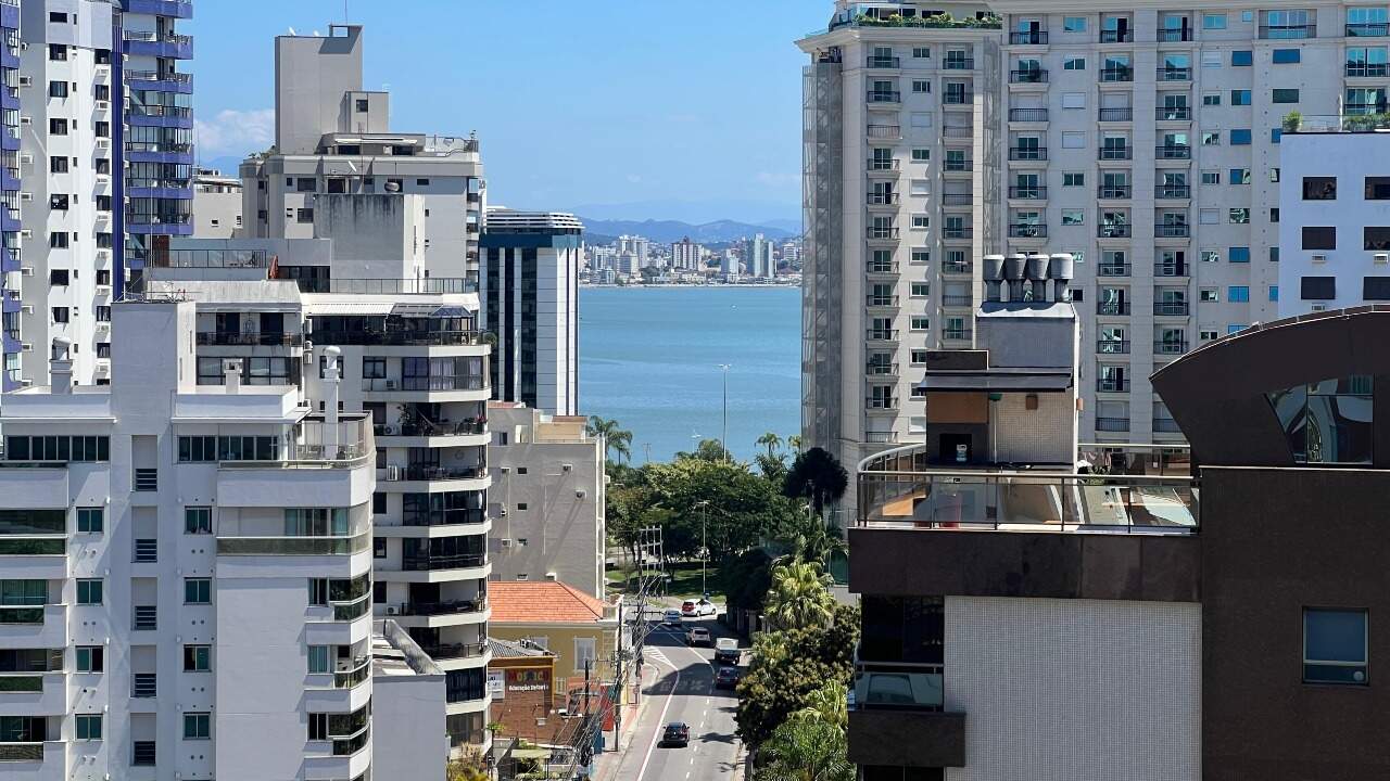 Apartamento para aluguel no Agronomica: 