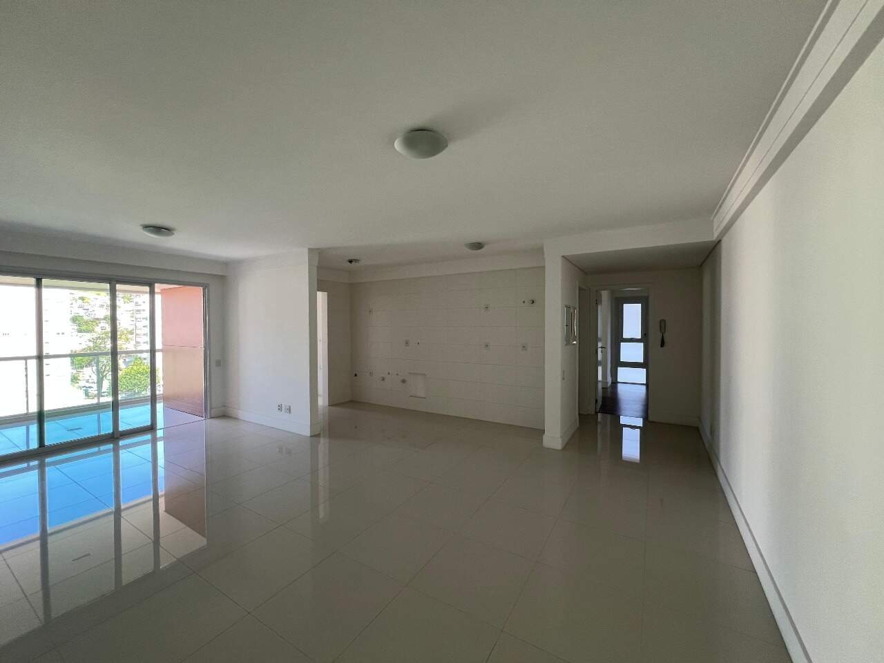 Apartamento para aluguel no Agronomica: 