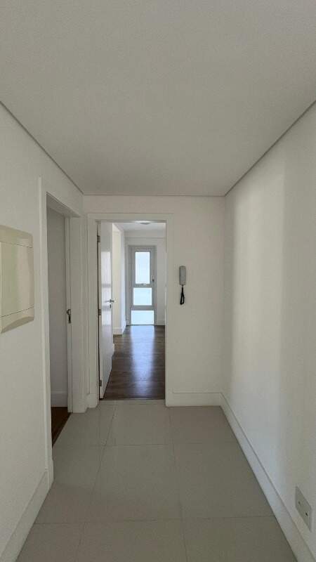 Apartamento para aluguel no Agronomica: 