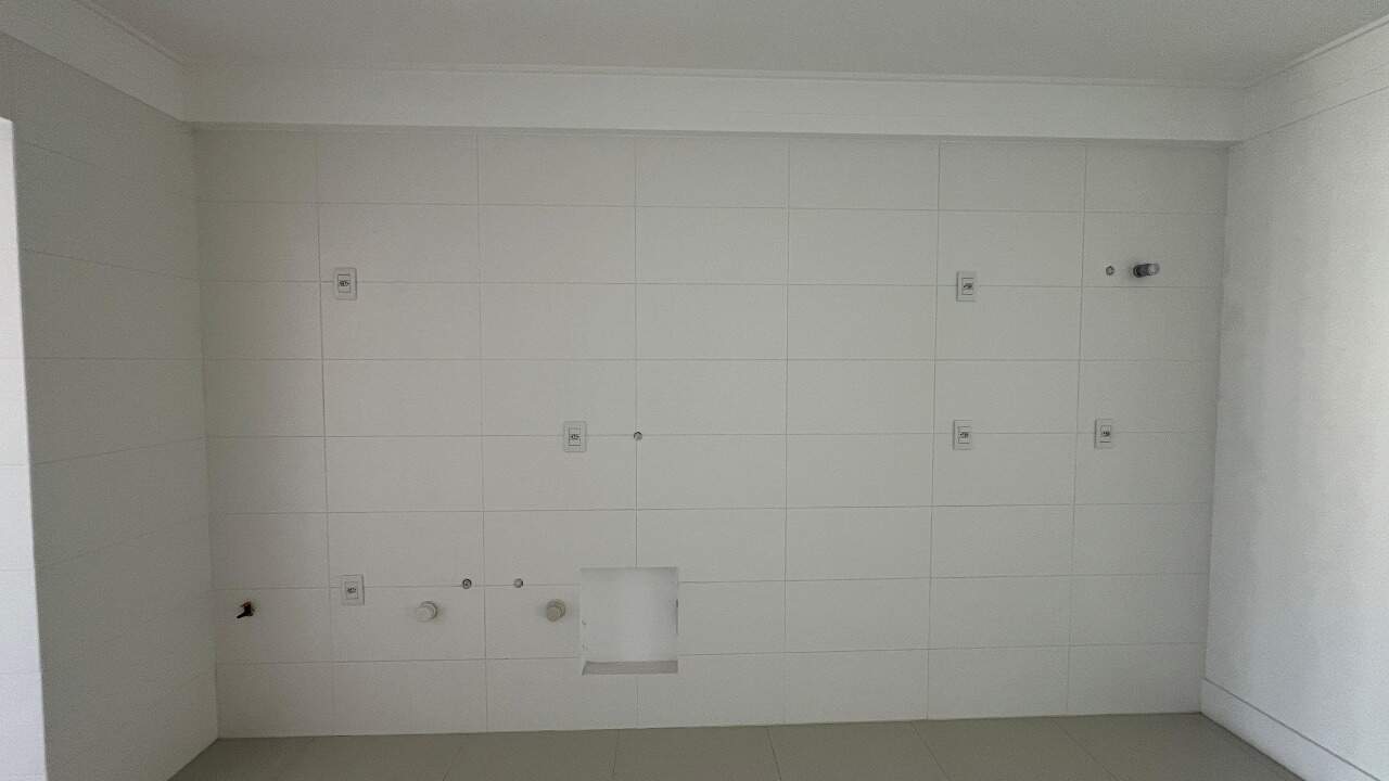 Apartamento para aluguel no Agronomica: 