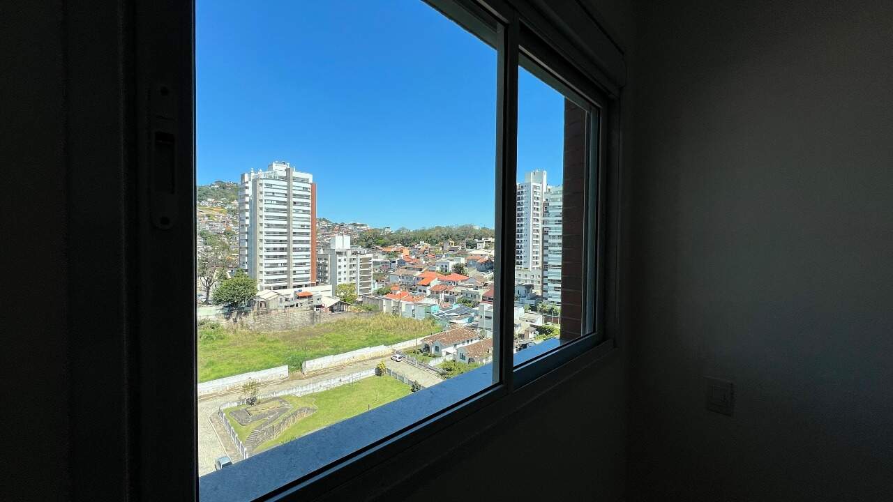 Apartamento para aluguel no Agronomica: 