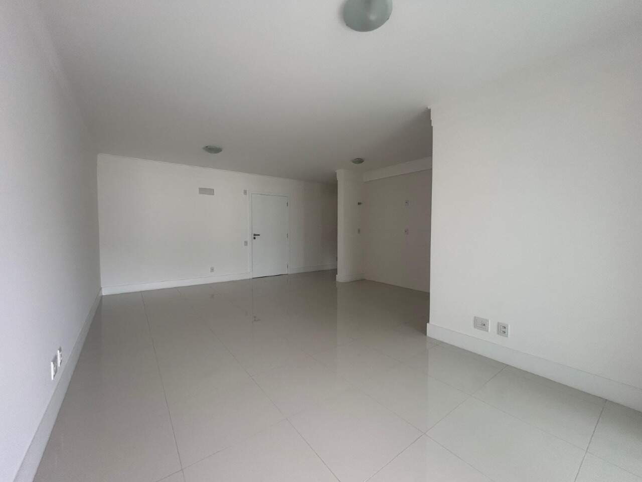 Apartamento para aluguel no Agronomica: 