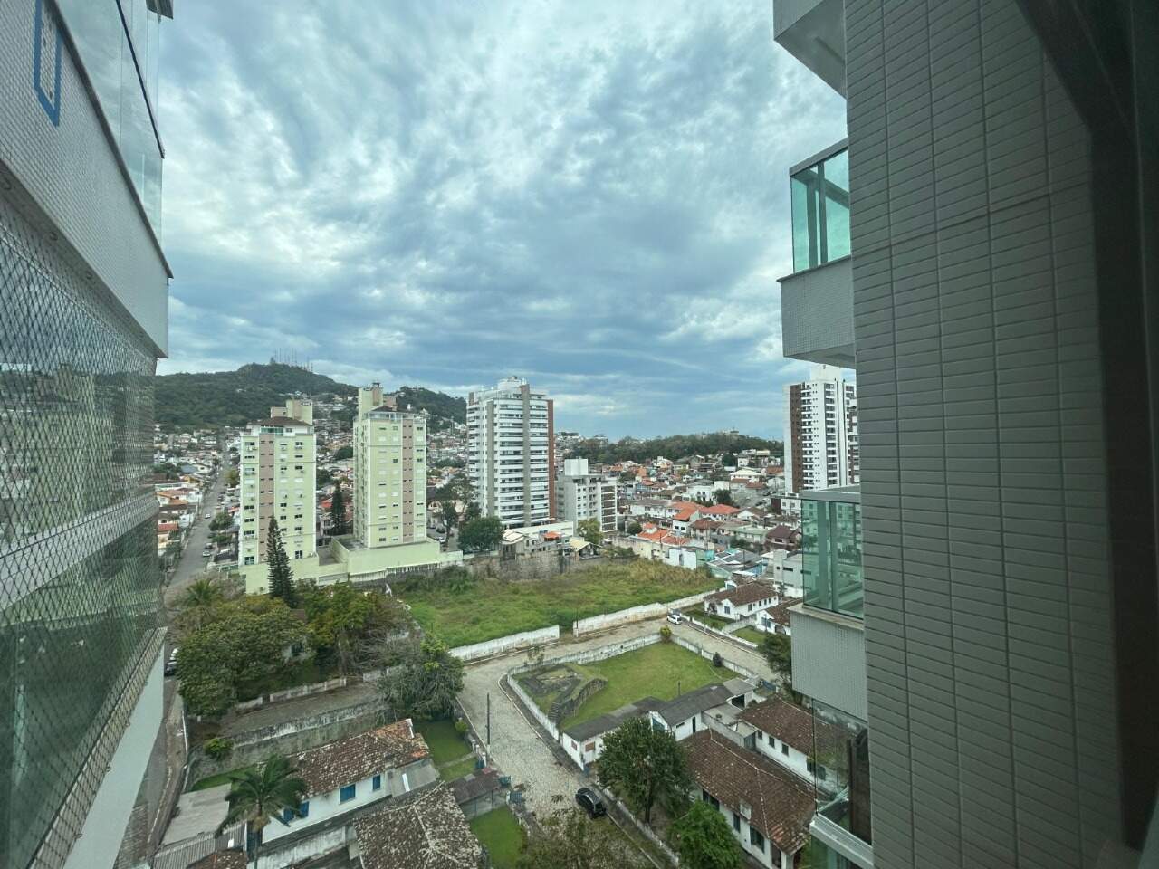 Apartamento para aluguel no Agronomica: 