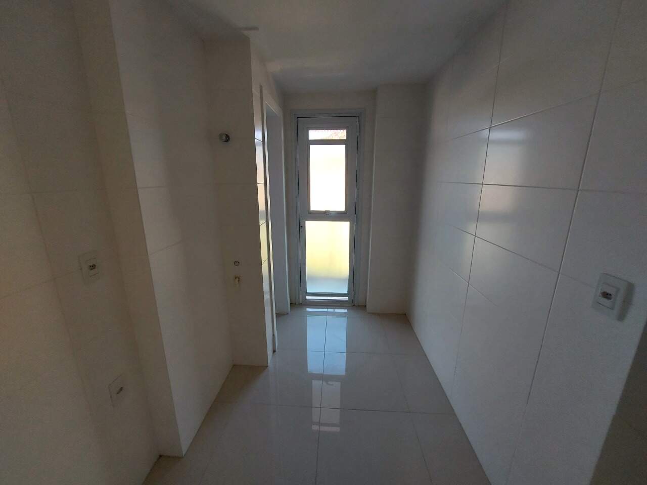 Apartamento para aluguel no Agronomica: 