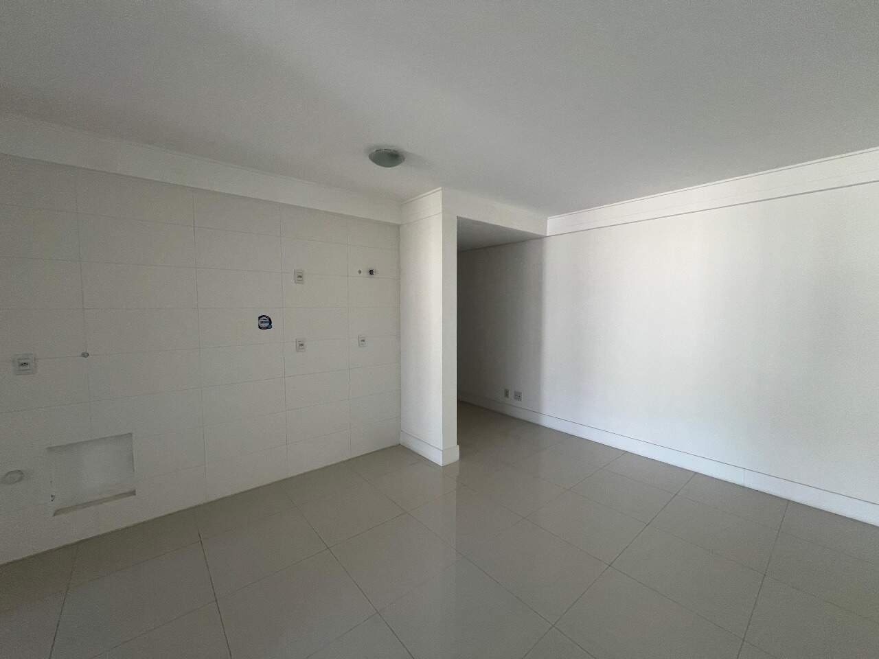 Apartamento para aluguel no Agronomica: 