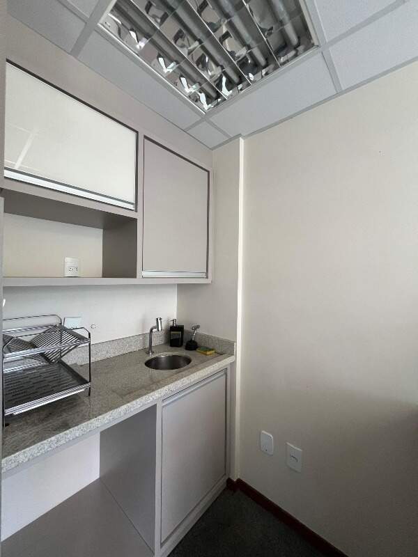 Sala para aluguel no Trindade: 