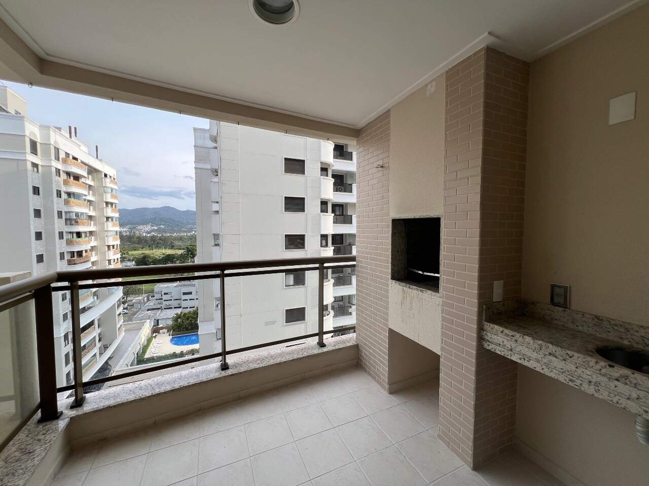 Apartamento para aluguel no Itacorubi: 