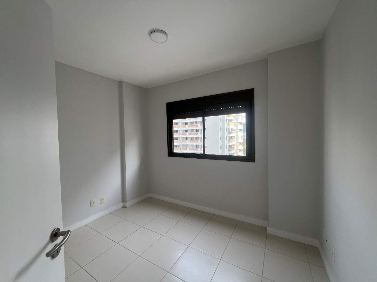 Apartamento para aluguel no Itacorubi: 
