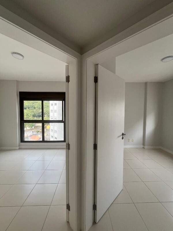 Apartamento para aluguel no Itacorubi: 