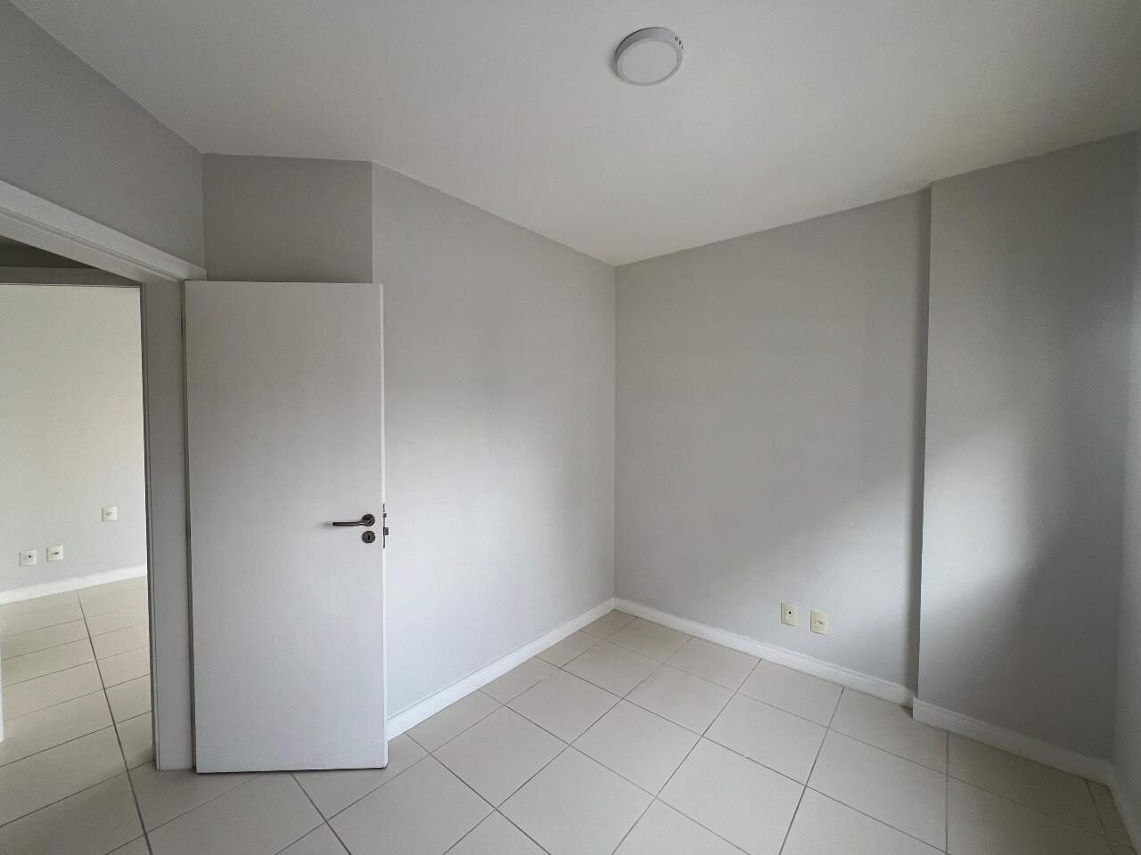 Apartamento para aluguel no Itacorubi: 