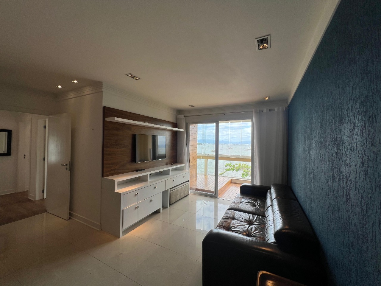 Apartamento para aluguel no Santo Antonio De Lisboa: 