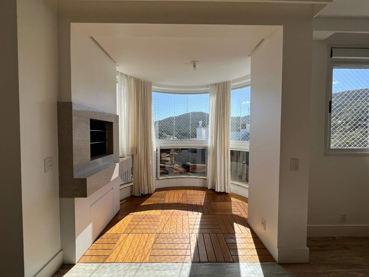 Apartamento para aluguel no Itacorubi: 